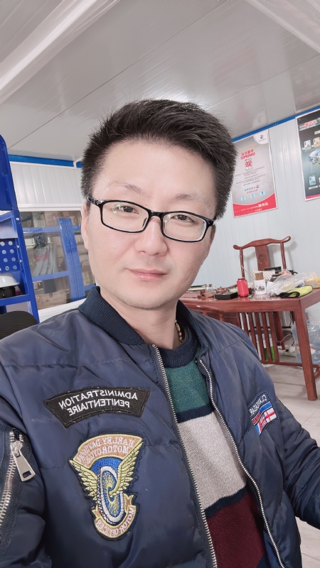 不离不弃的第一张照片--大连相亲服务中心