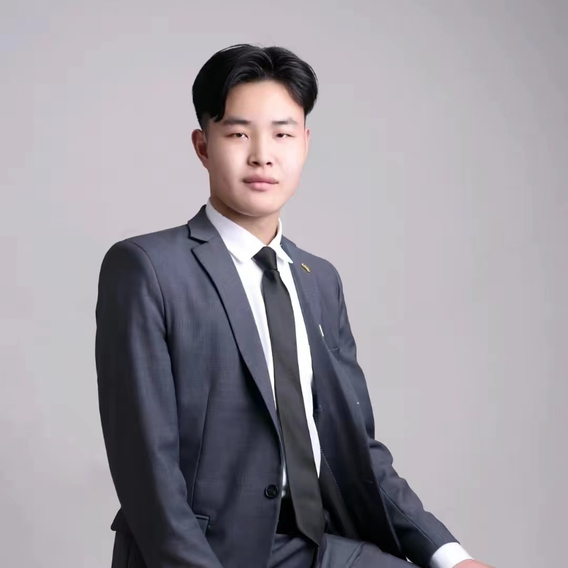 孤独的狼的第一张照片--大连相亲服务中心