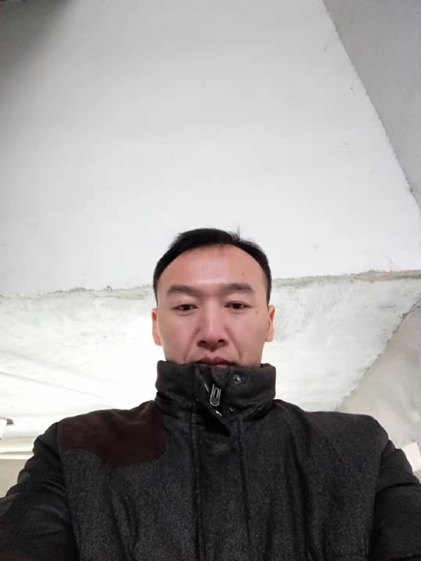 孤狼的第一张照片--大连相亲服务中心