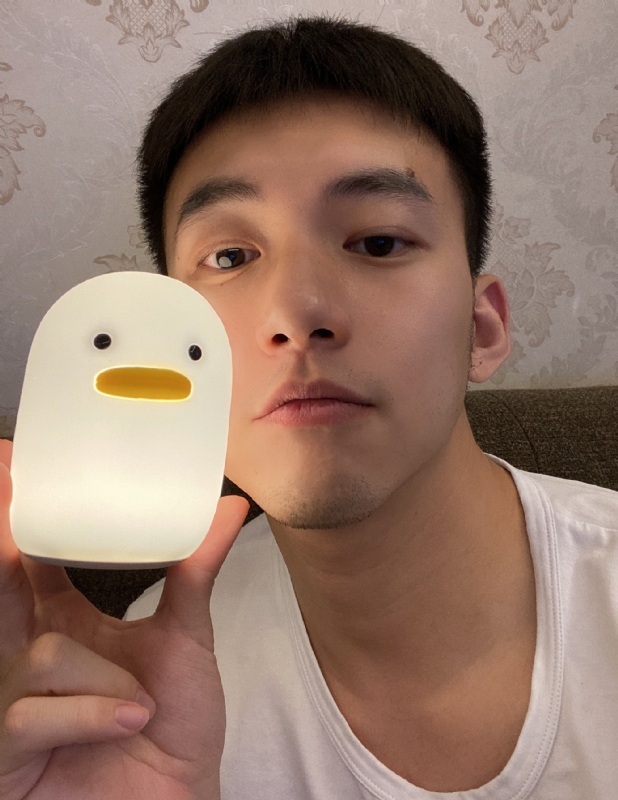 绝世大冤种的第三张照片--大连相亲服务中心