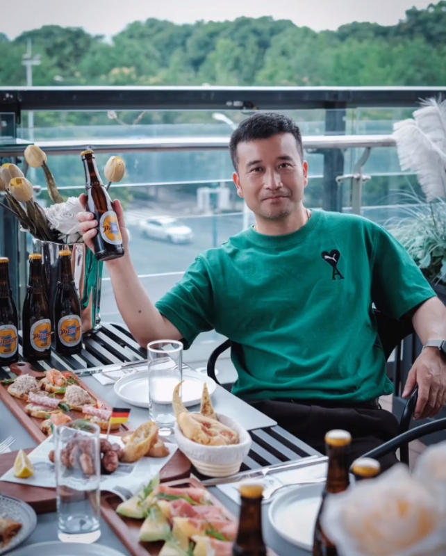 陳文斌的第一张照片--大连相亲服务中心