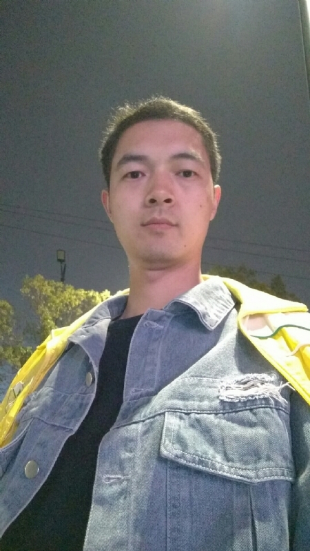 时光的第一张照片--大连相亲服务中心