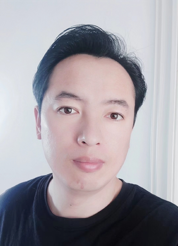 Kevin的第一张照片--大连相亲服务中心