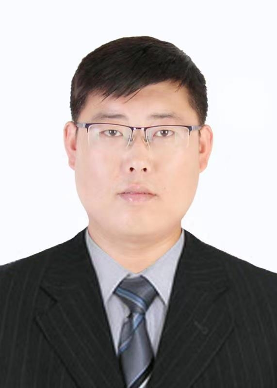 我轻轻地来了的第一张照片--大连相亲服务中心