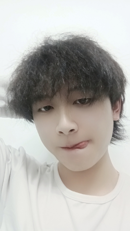 晓傑的第二张照片--大连相亲服务中心