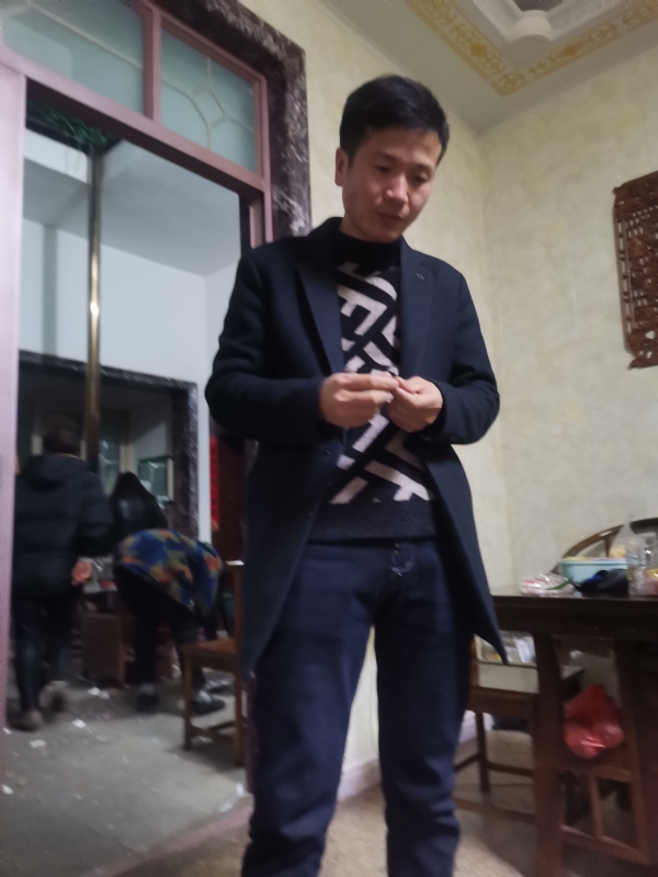 寒夜的第一张照片--大连相亲服务中心