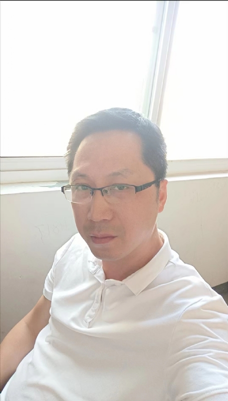 划过生命的流星的第一张照片--大连相亲服务中心