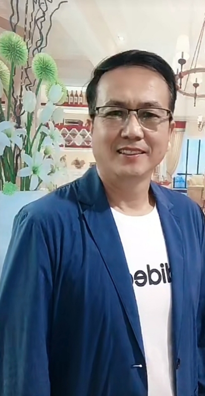 沈先生的第一张照片--大连相亲服务中心