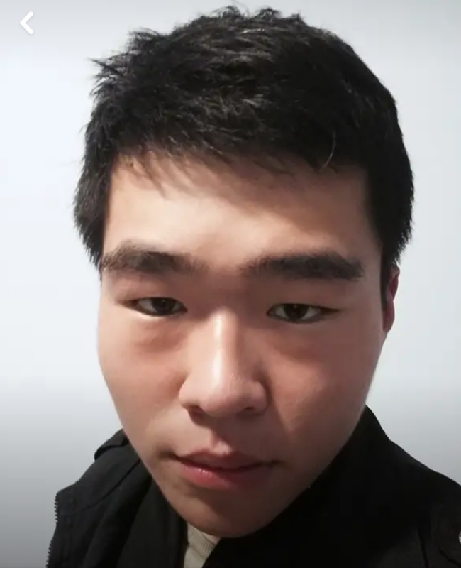 高冷的咖啡的第一张照片--大连相亲服务中心