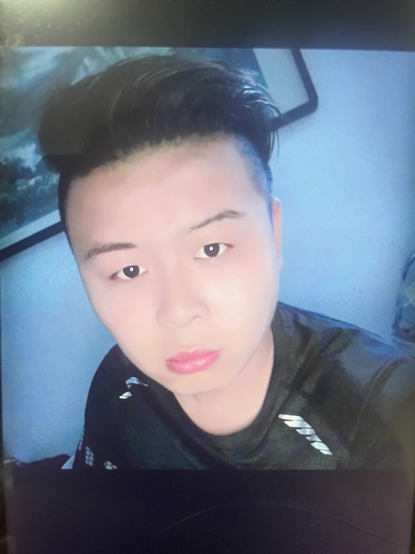 踏实森的第一张照片--大连相亲服务中心