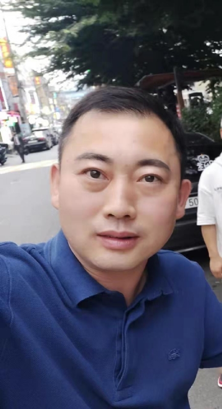 李龙的第一张照片--大连相亲服务中心