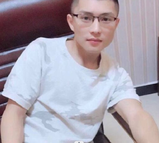 辉辉辉的第二张照片--大连相亲服务中心