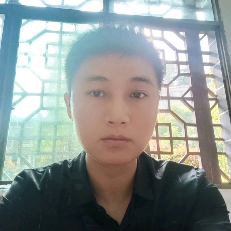 枫叶的第一张照片--大连相亲服务中心