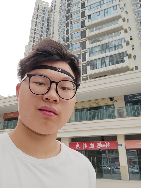 童言无忌的第一张照片--大连相亲服务中心