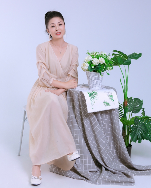 Anna的第一张照片--大连相亲服务中心