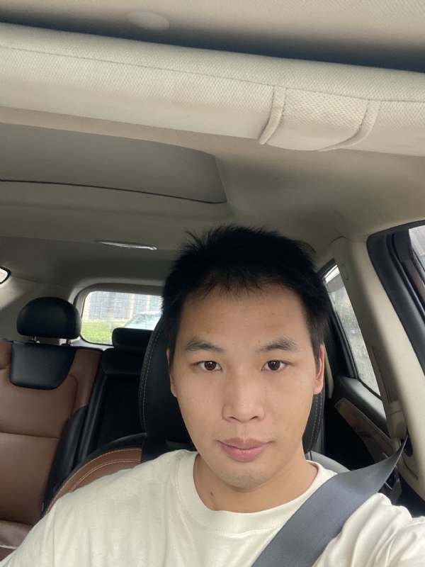 我兜兜里有糖的第二张照片--大连相亲服务中心