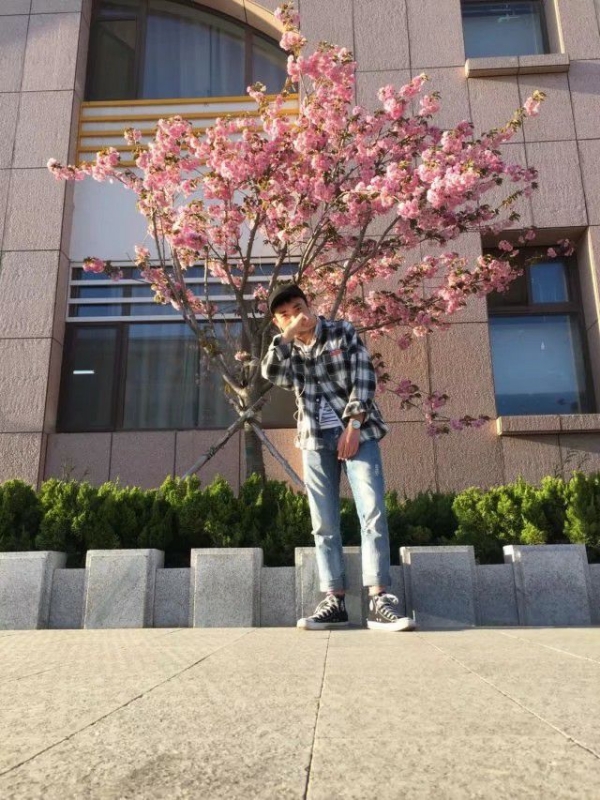 明非的第一张照片--大连相亲服务中心