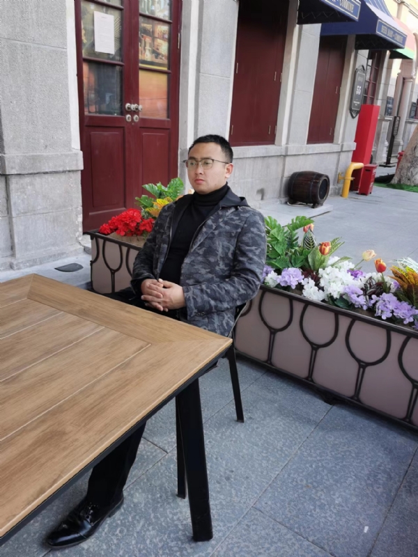 小独的第一张照片--大连相亲服务中心