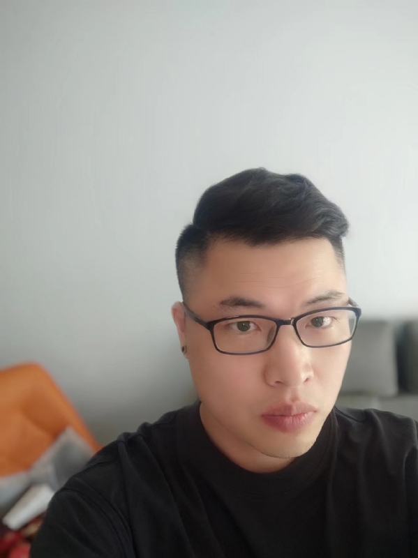 Vincent的第三张照片--大连相亲服务中心