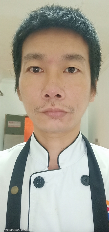 美味美爱的第一张照片--大连相亲服务中心