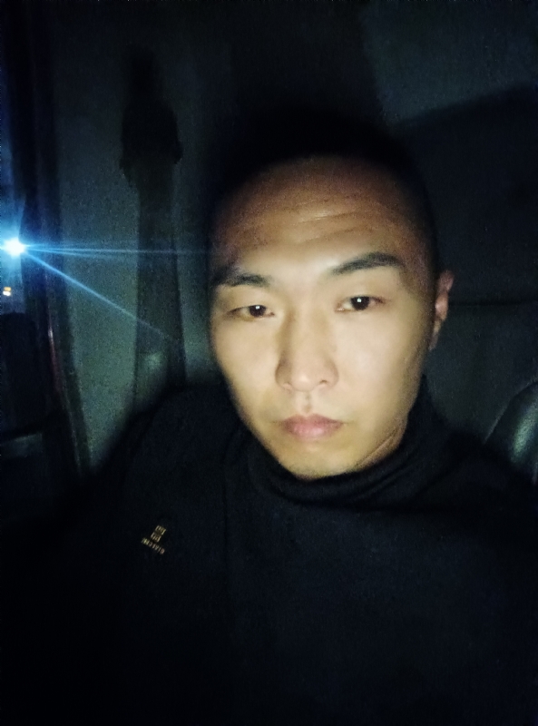 小小李的第一张照片--大连相亲服务中心