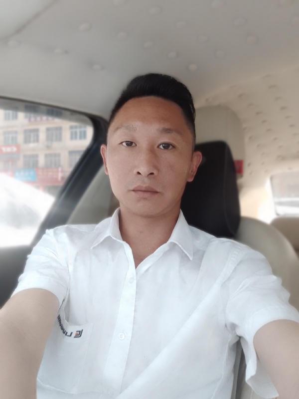 其实都没有的第一张照片--大连相亲服务中心