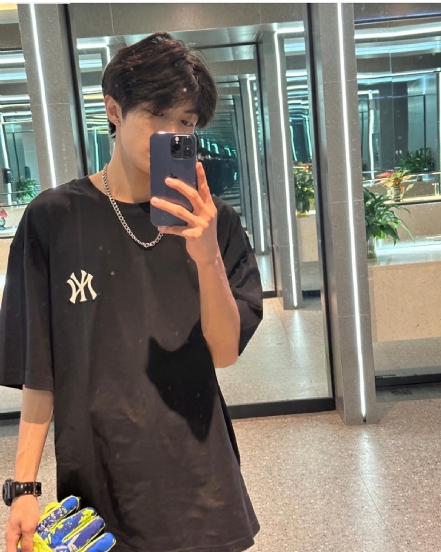 简凡的第一张照片--大连相亲服务中心