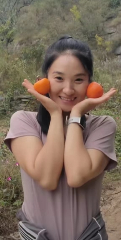 幼儿园园长的第一张照片--大连相亲服务中心