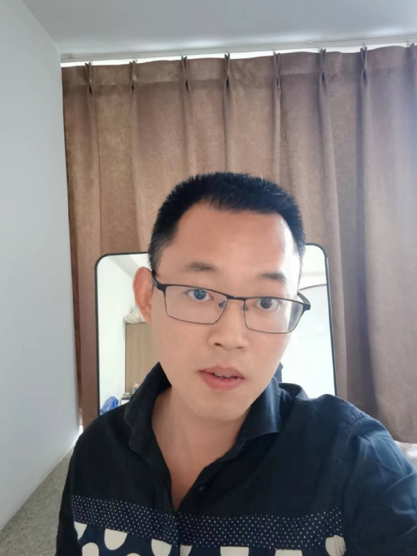 lips11的第一张照片--大连相亲服务中心