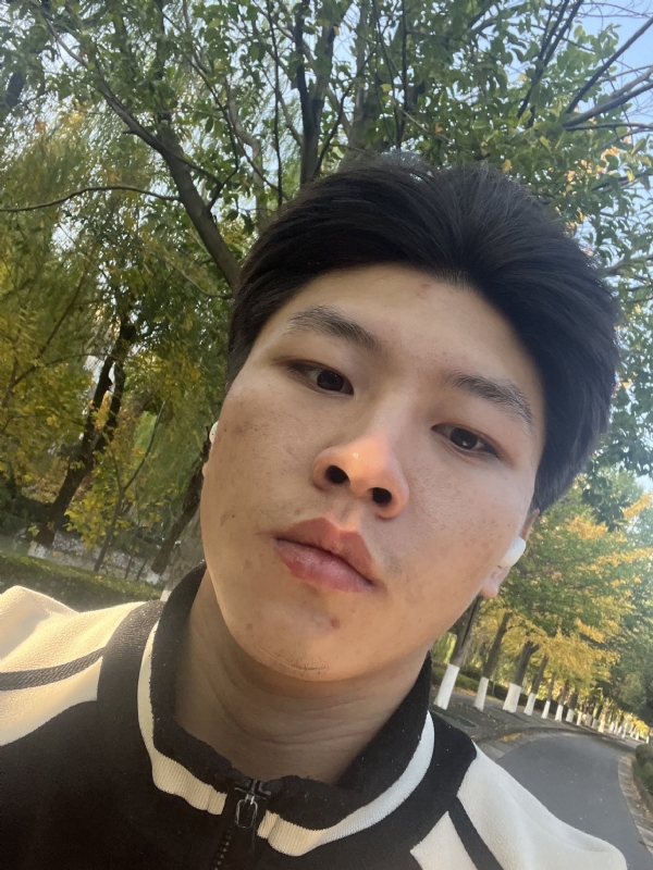 我他的第一张照片--大连相亲服务中心