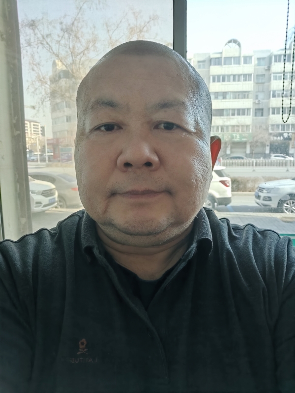 穆萨的第一张照片--大连相亲服务中心