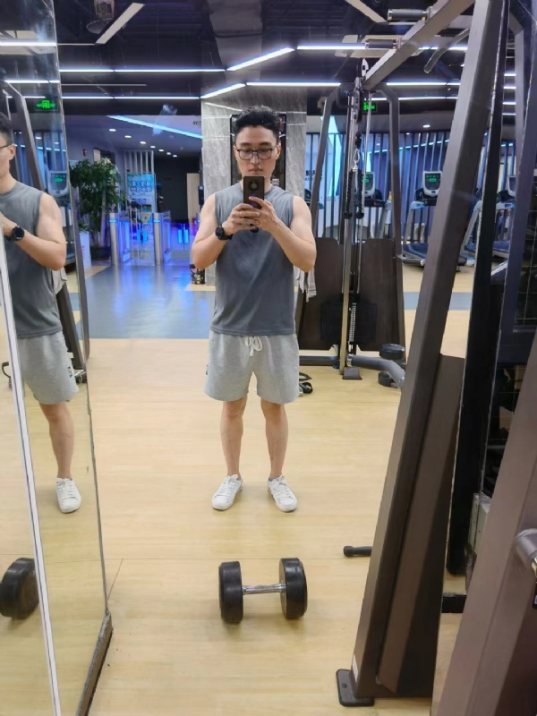 超哥的第一张照片--大连相亲服务中心