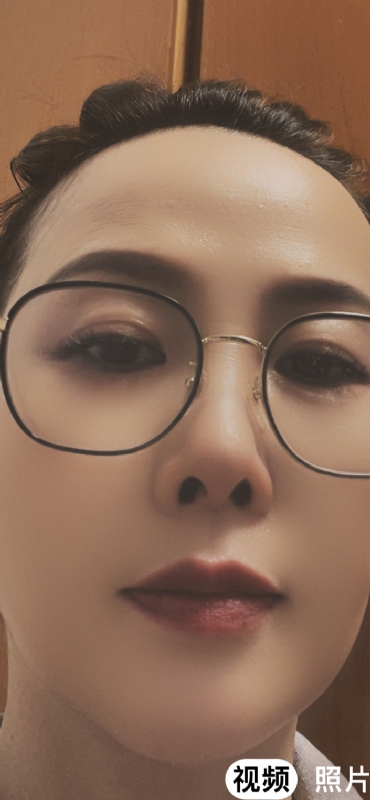 水女人的第一张照片--大连相亲服务中心