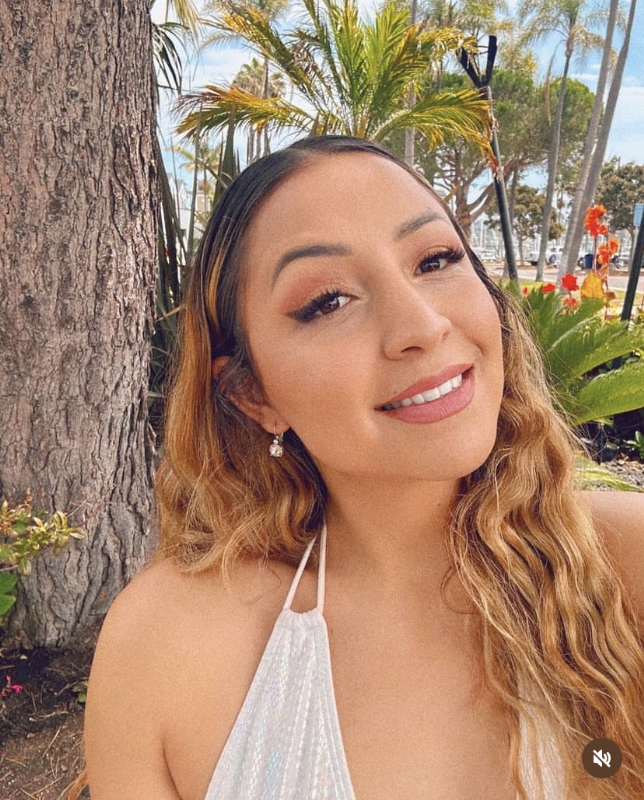 Tina的第一张照片--大连相亲服务中心