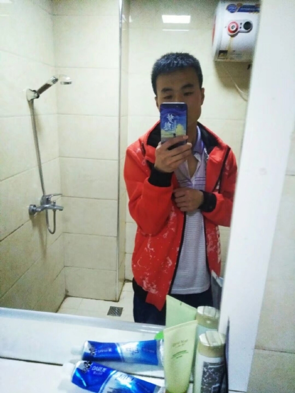 海之子的第一张照片--大连相亲服务中心