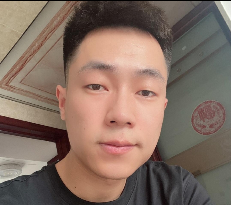 句号的第一张照片--大连相亲服务中心