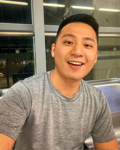 孤獨的男人的第三张照片--大连相亲服务中心