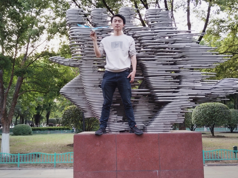 曾经的第一张照片--大连相亲服务中心