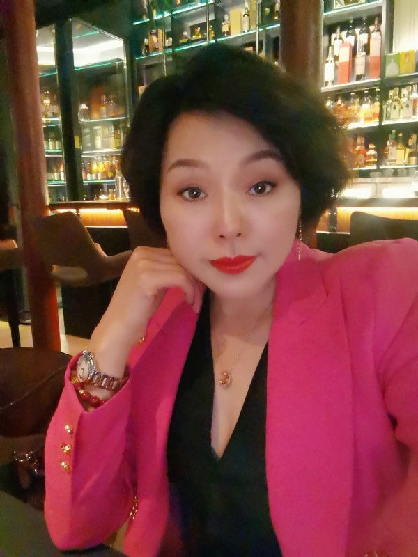 feng的第一张照片--大连相亲服务中心