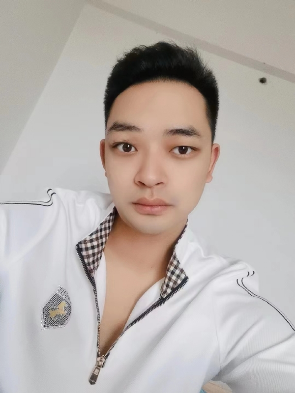 阿鑫的第一张照片--大连相亲服务中心