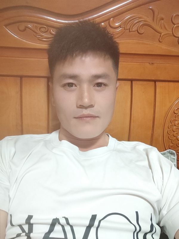 网球罗的第三张照片--大连相亲服务中心