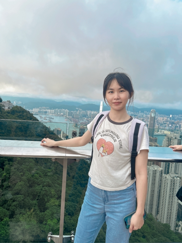 文青的第二张照片--大连相亲服务中心