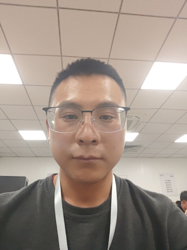 半夏微凉的第一张照片--大连相亲服务中心