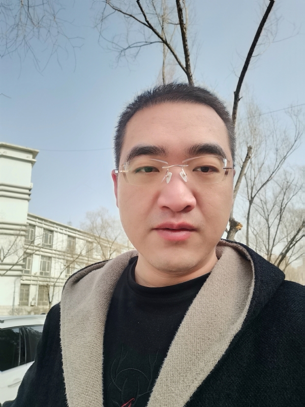 揽星入梦的第二张照片--大连相亲服务中心