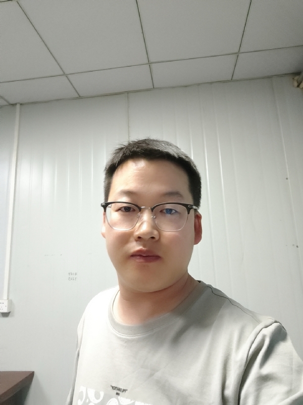 落木的第一张照片--大连相亲服务中心