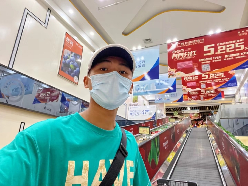 四月的第二张照片--大连相亲服务中心