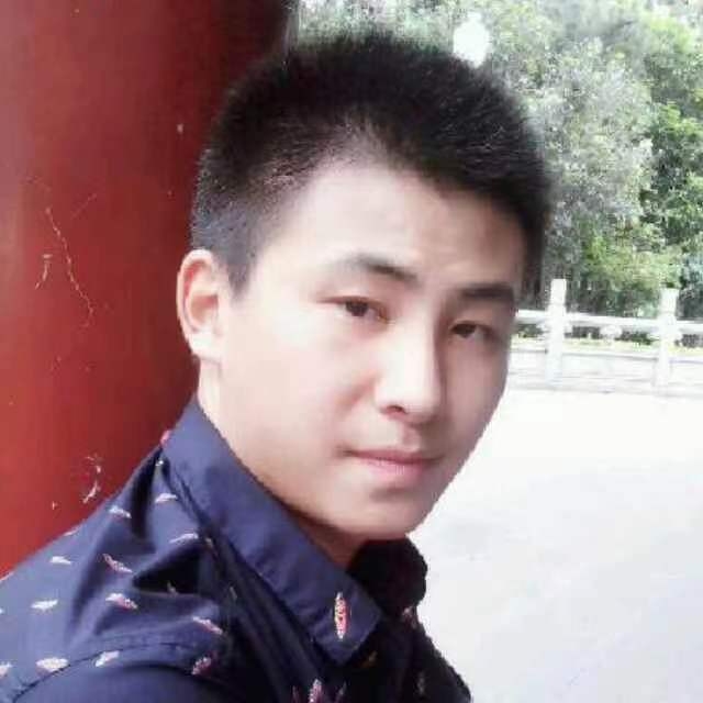 开心就好的第一张照片--大连相亲服务中心