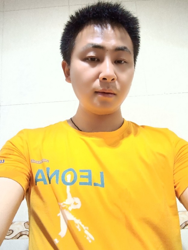 开心就好的第四张照片--大连相亲服务中心