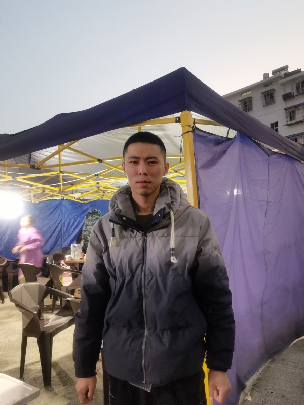 谁谁谁的第一张照片--大连相亲服务中心