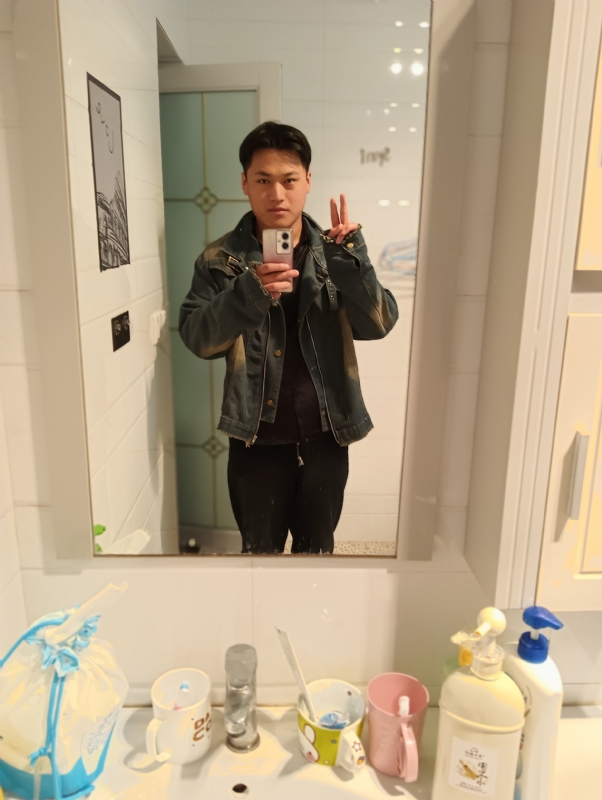 自律的MAN的第一张照片--大连相亲服务中心